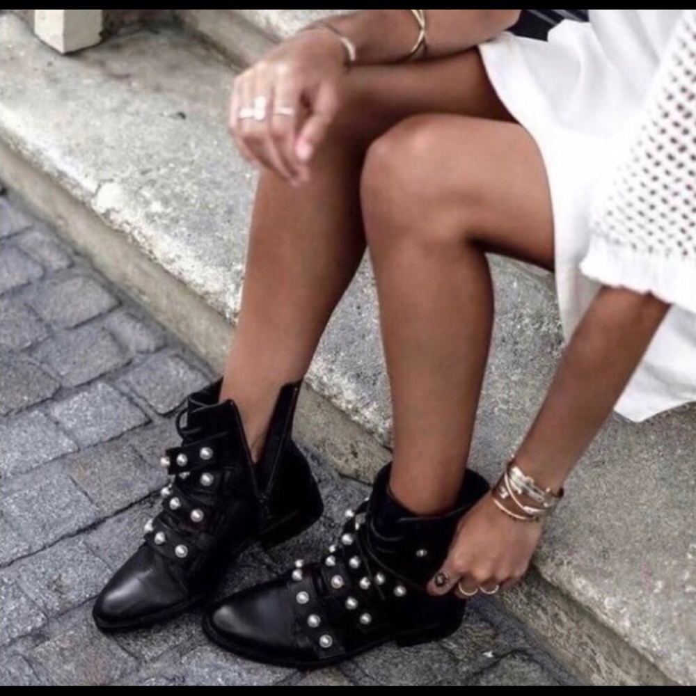 Zara flat leather pearl ankle boots